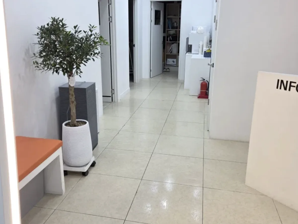 동구 일산동 병원 로비·대기실 바닥 위생청소 사례 - 행진크린